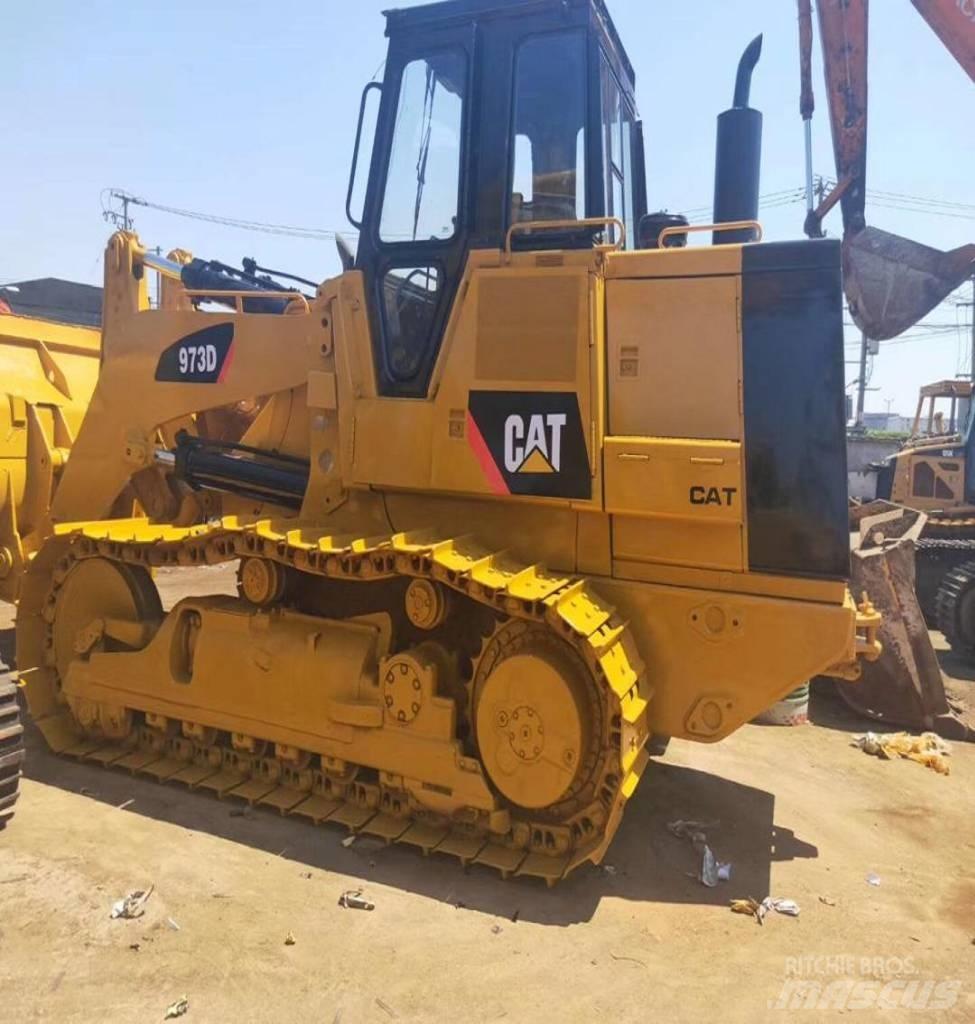 CAT 973 推土機