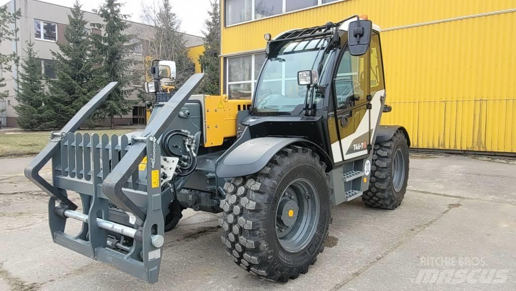 Liebherr T46-7s 伸縮臂操作車