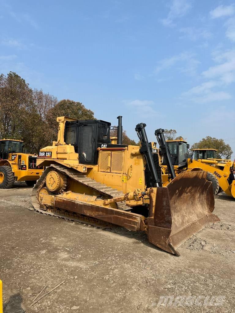 CAT D8R 履帶推土機