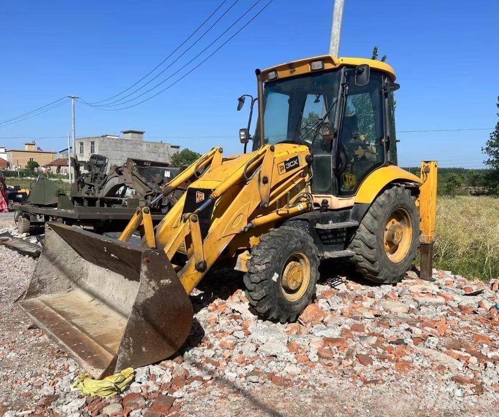 JCB 3 CX 反鏟裝載機