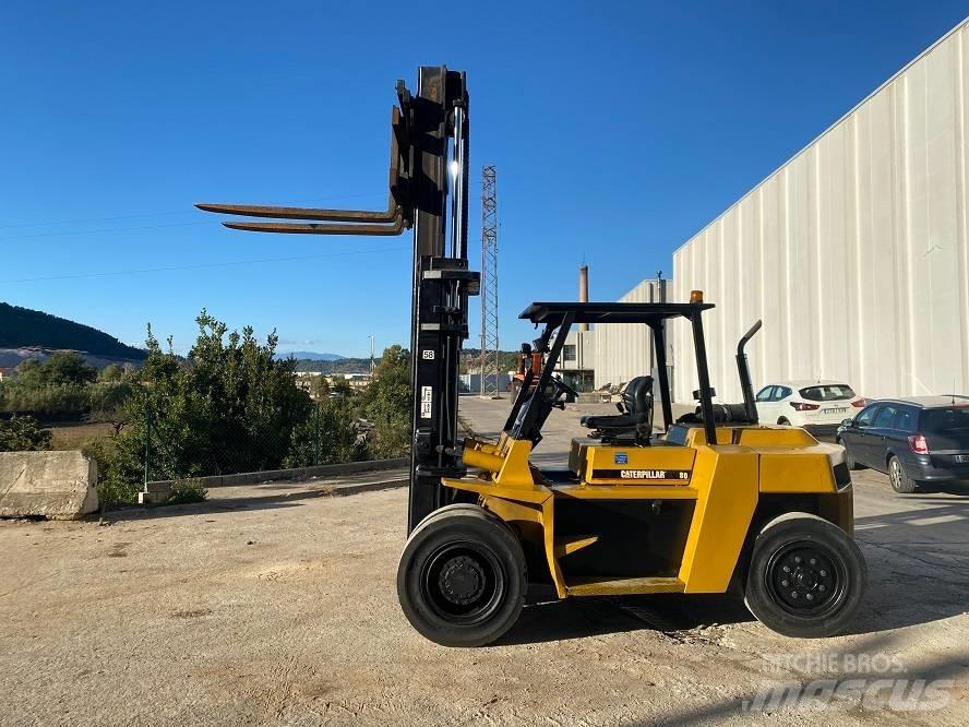 CAT DP 80 柴油卡車