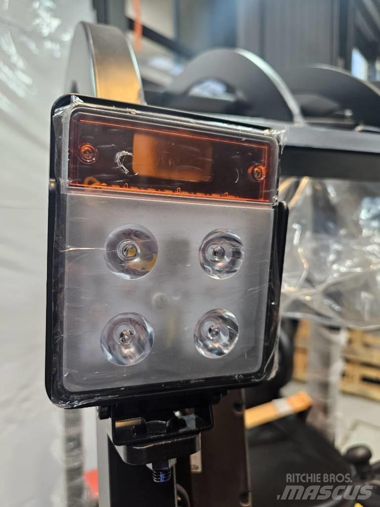 EP CPD15TVL 電動堆高機