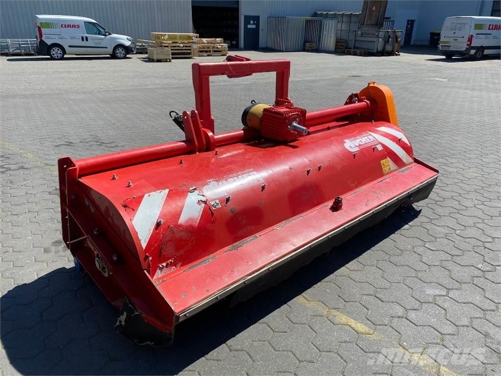 Dücker UM27 F 其他牧草收穫設備