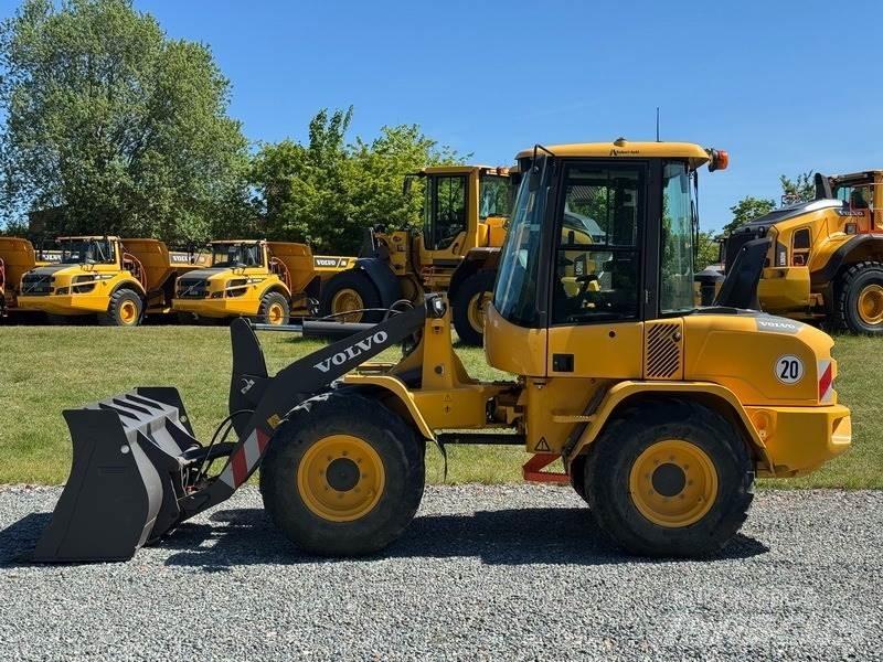 Volvo L 35 G 輪胎式裝載機