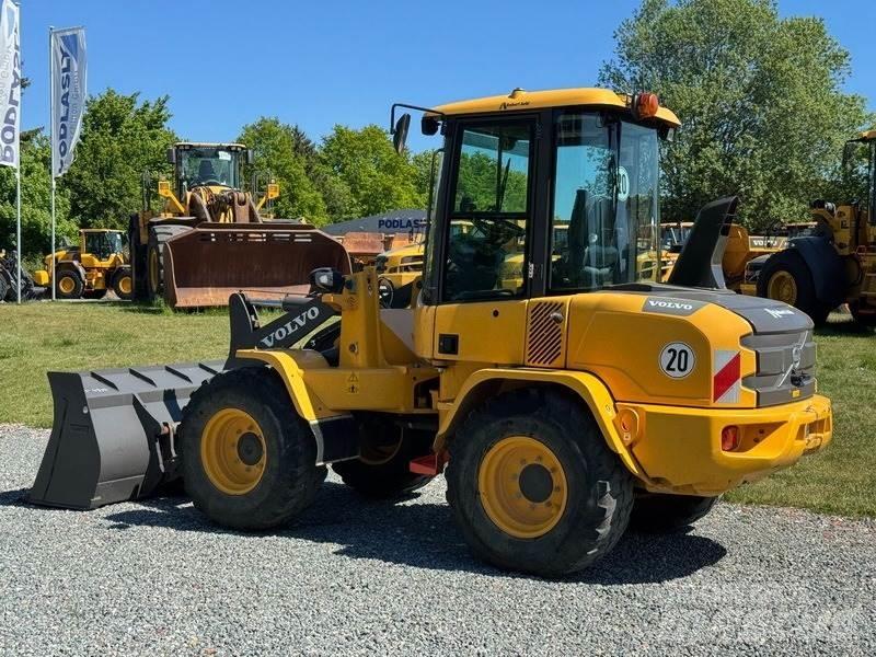Volvo L 35 G 輪胎式裝載機