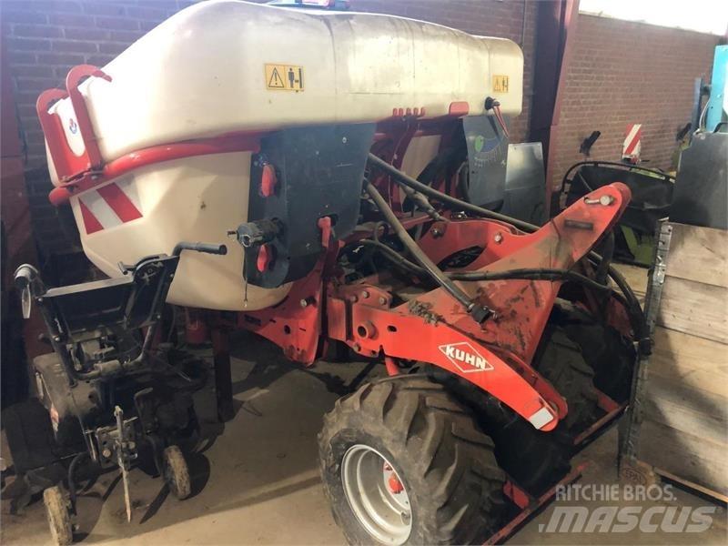 Kuhn PF 1500 自走式噴霧機