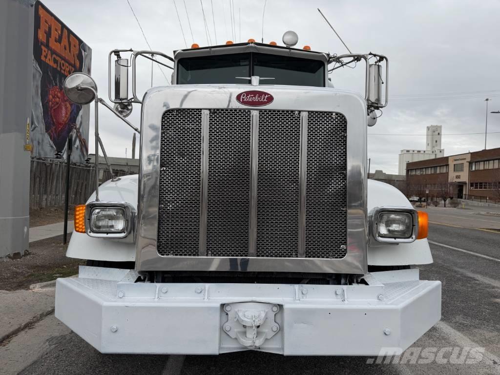 Peterbilt 365 傾卸式卡車