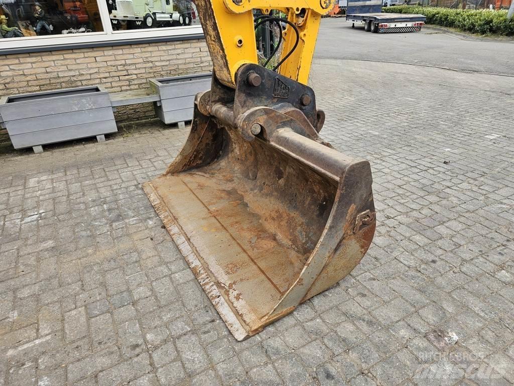 JCB JS145W 旋轉式挖土機/掘鑿機/挖掘機