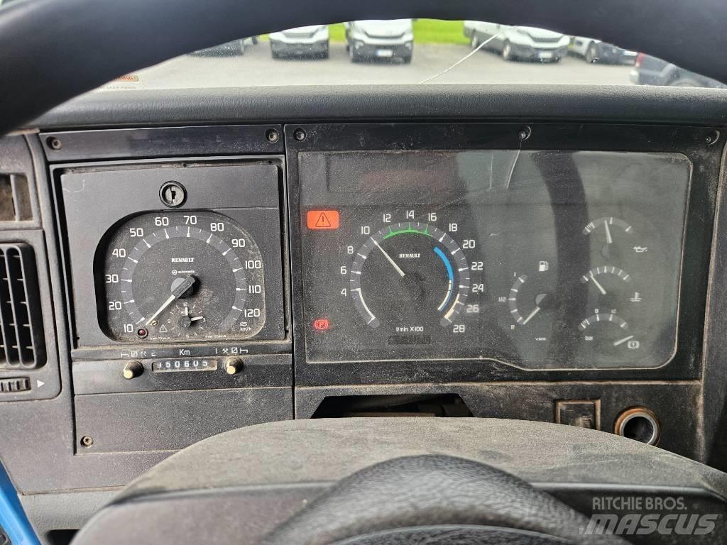 Sisu E12 8x2 林業運輸車