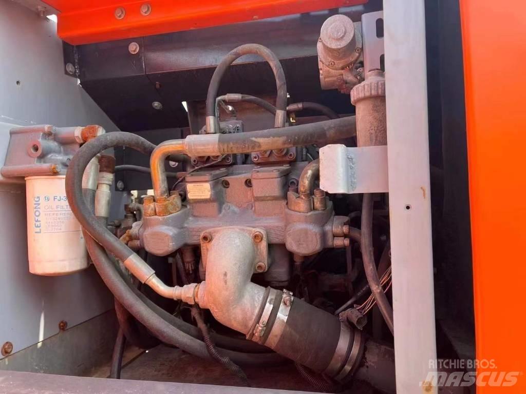 Hitachi zaxis240 履帶式 挖土機/掘鑿機/挖掘機