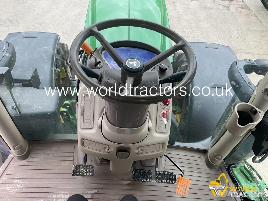 John Deere 6215 R 曳引機