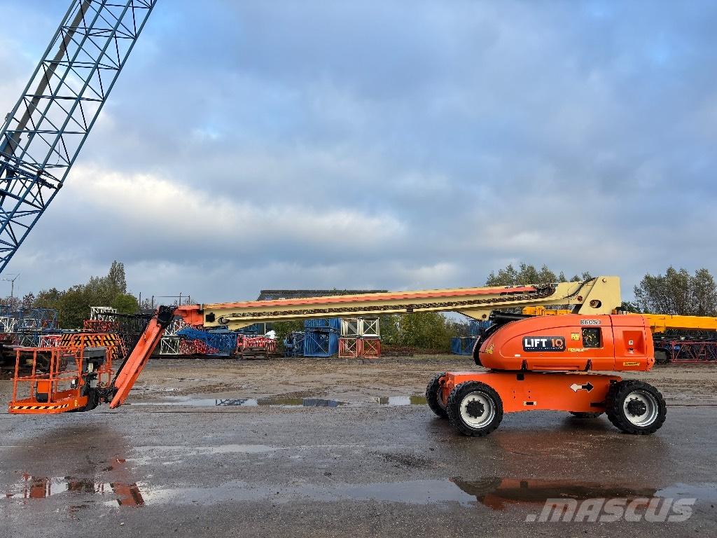 JLG 860 SJ 伸縮臂高空作業車