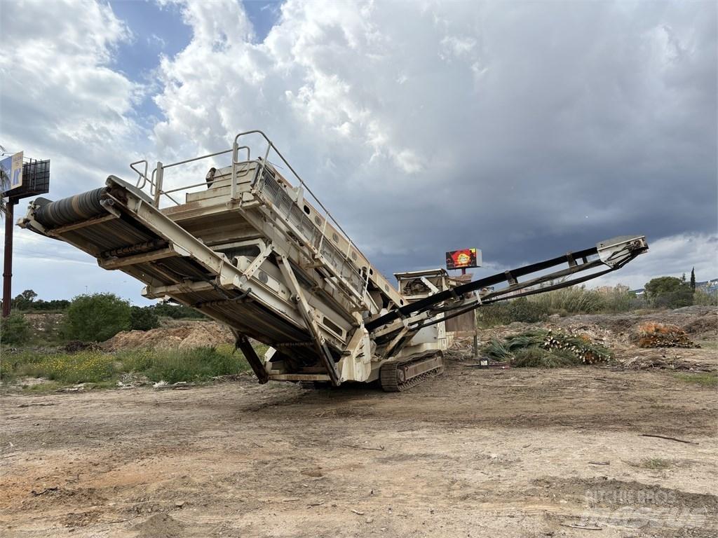 Metso Nordberg ST352 移動式篩選機