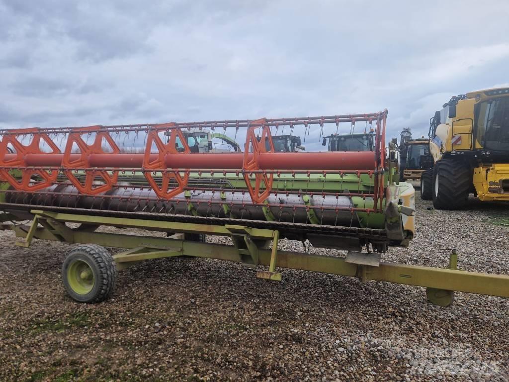 CLAAS Lexion 660 聯合收穫機