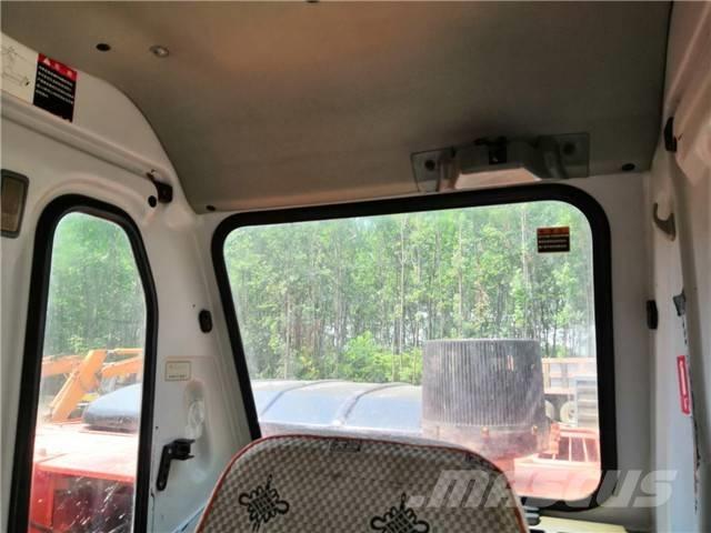 Doosan DH225LC-7 履帶式 挖土機/掘鑿機/挖掘機