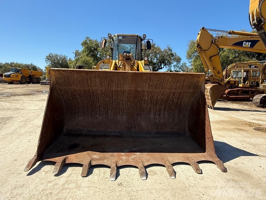 CAT 970 F 輪胎式裝載機