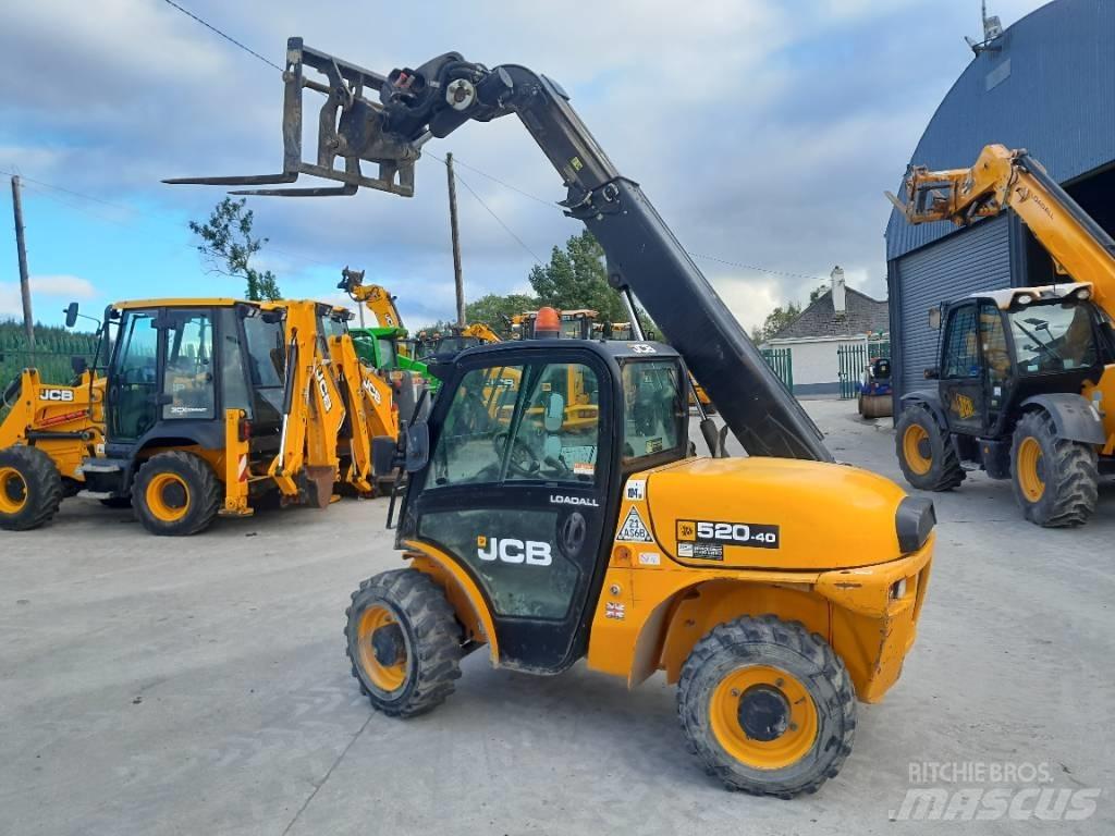 JCB 520-40 農業用伸縮臂裝載機