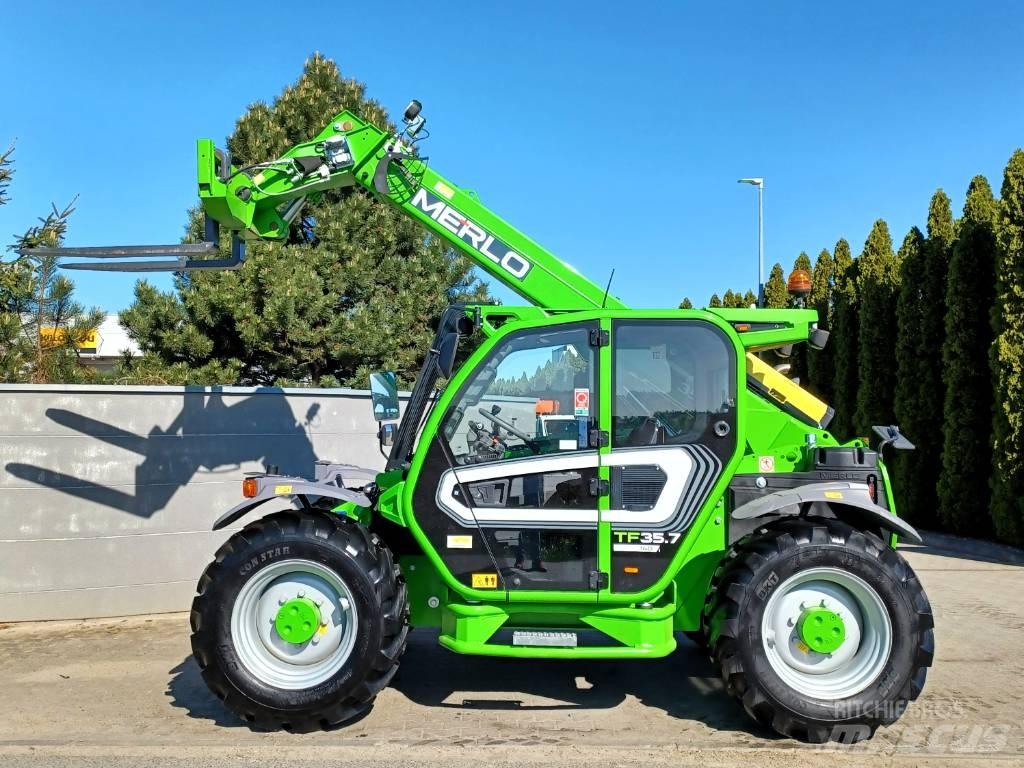 Merlo TF 35.7 伸縮臂操作車