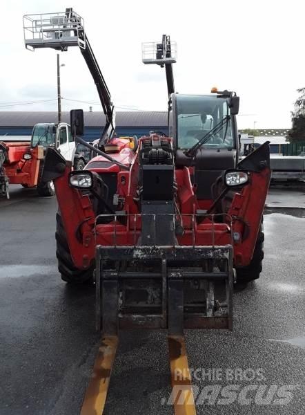 Manitou MT 1840 伸縮臂操作車