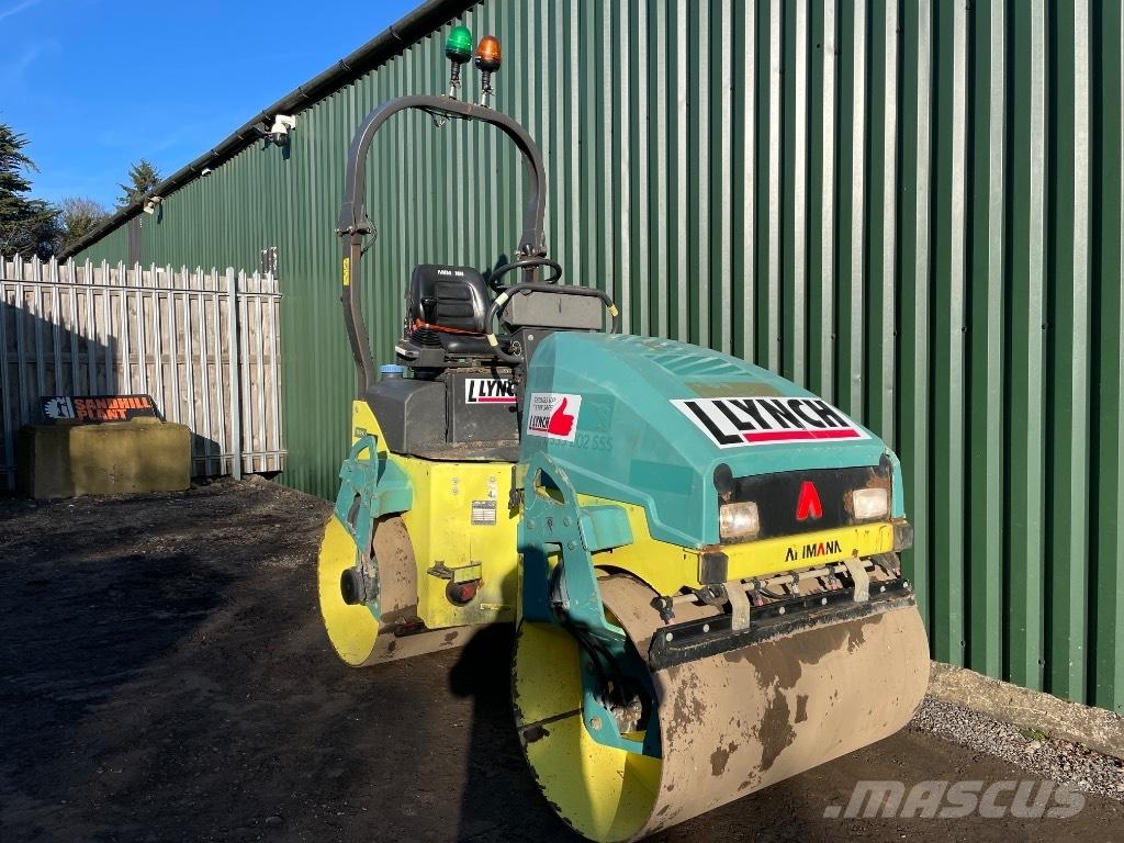 Ammann ARX 26 雙輪滾壓機