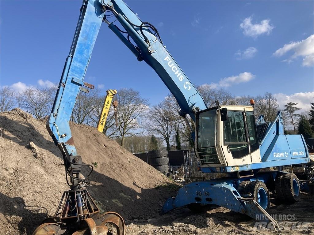 Fuchs MHL 331 廢棄物/工業用操作車