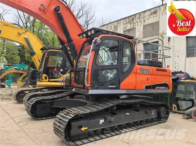 Doosan DX 300 LC 履帶式 挖土機/掘鑿機/挖掘機