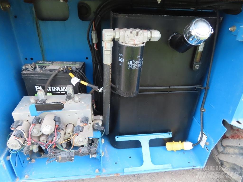 Genie GS 3268 RT 剪式升降機