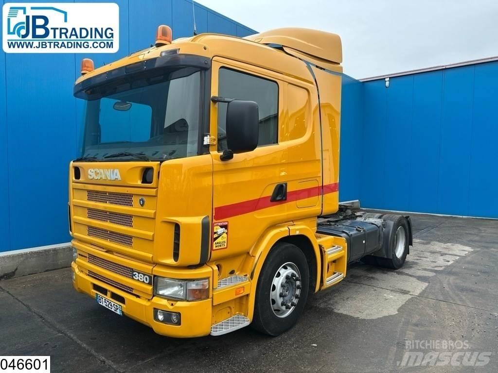 Scania 114 380 曳引機組件