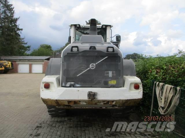 Volvo L 120 H 輪胎式裝載機