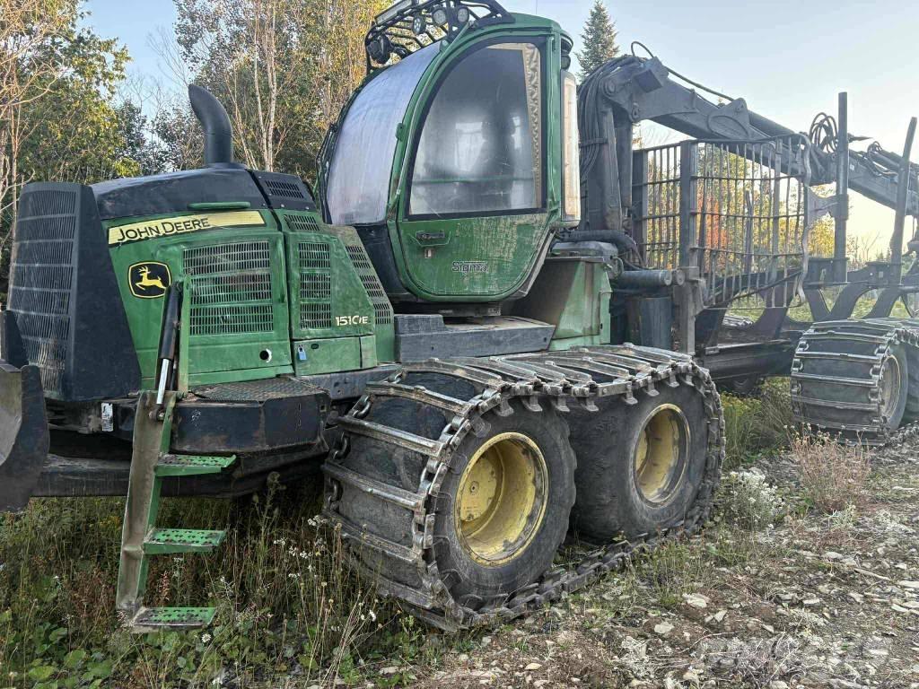 John Deere 1510 E 集運機