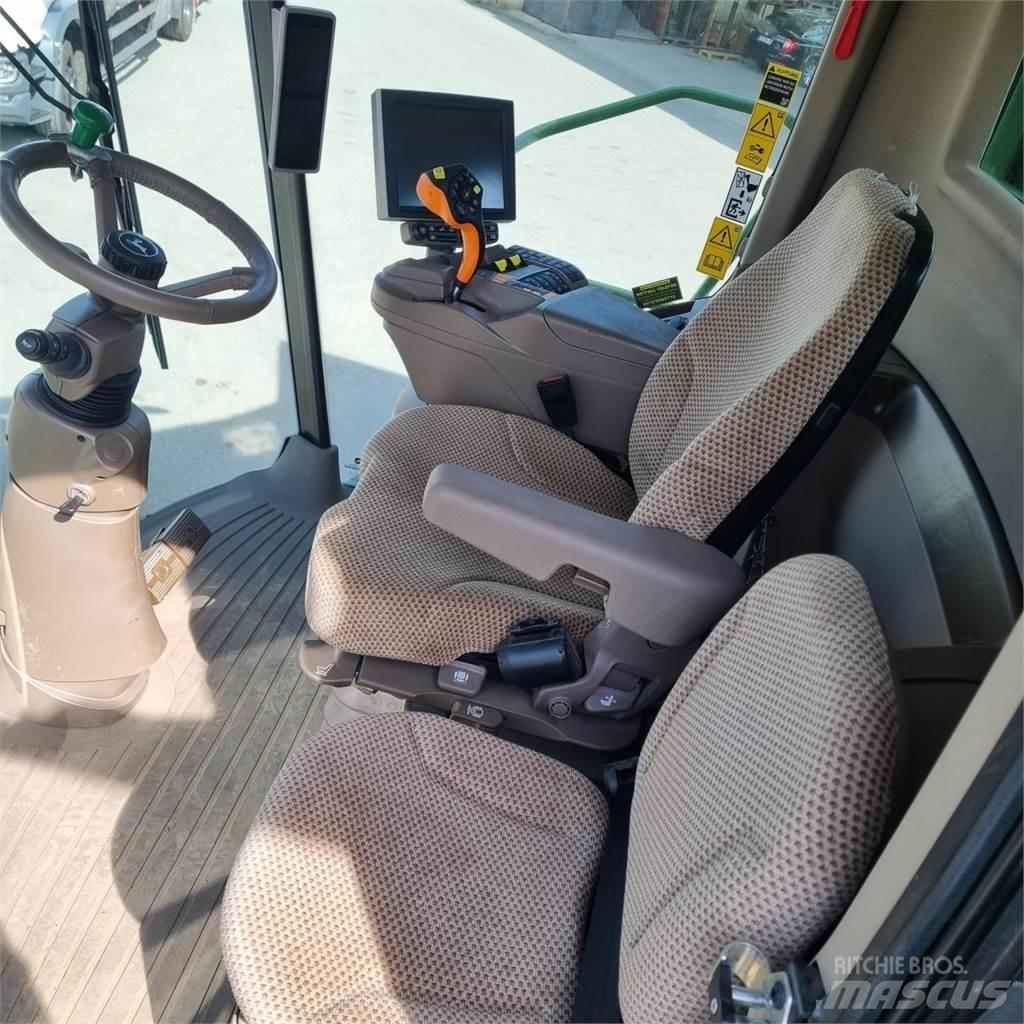 John Deere S 790 聯合收穫機