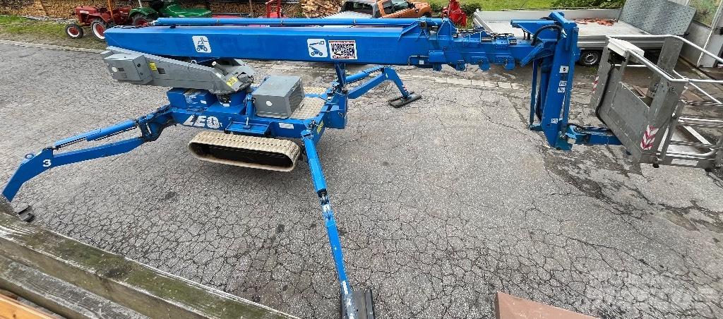 Teupen Leo 30 T 伸縮臂高空作業車