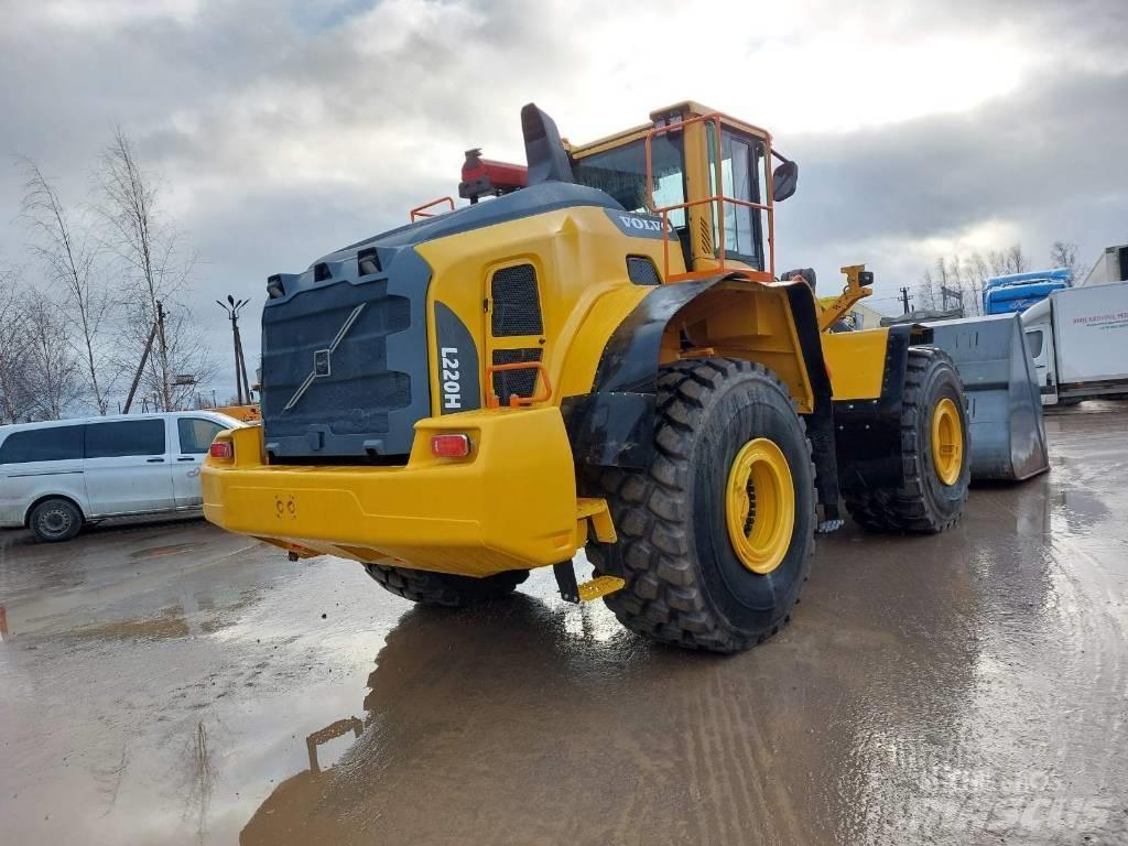 Volvo L 220 H 輪胎式裝載機