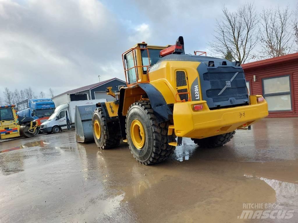 Volvo L 220 H 輪胎式裝載機