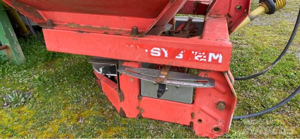 Kuhn MDS 921 肥料撒佈機