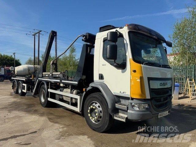 DAF LF 320 裝載運輸卡車