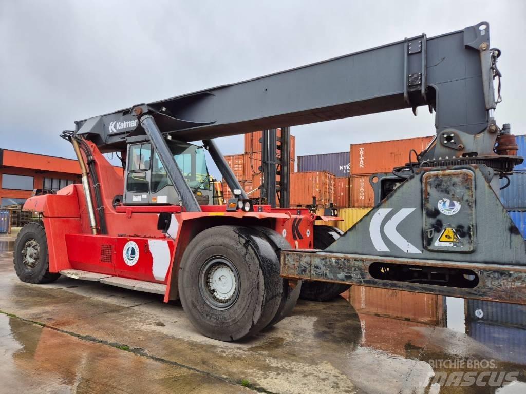 Kalmar DRF450-60S5 前伸型堆積機