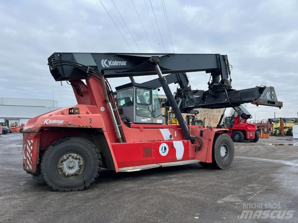 Kalmar DRF450-60S5 前伸型堆積機