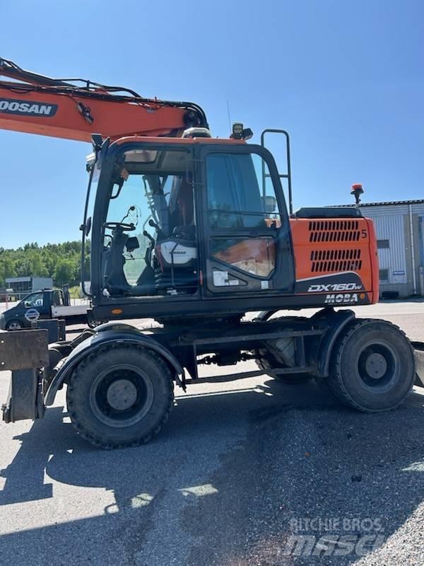 Doosan DX 160 w-5 旋轉式挖土機/掘鑿機/挖掘機