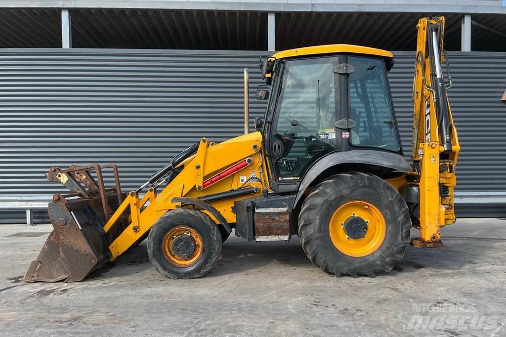 JCB 3CX 反鏟裝載機