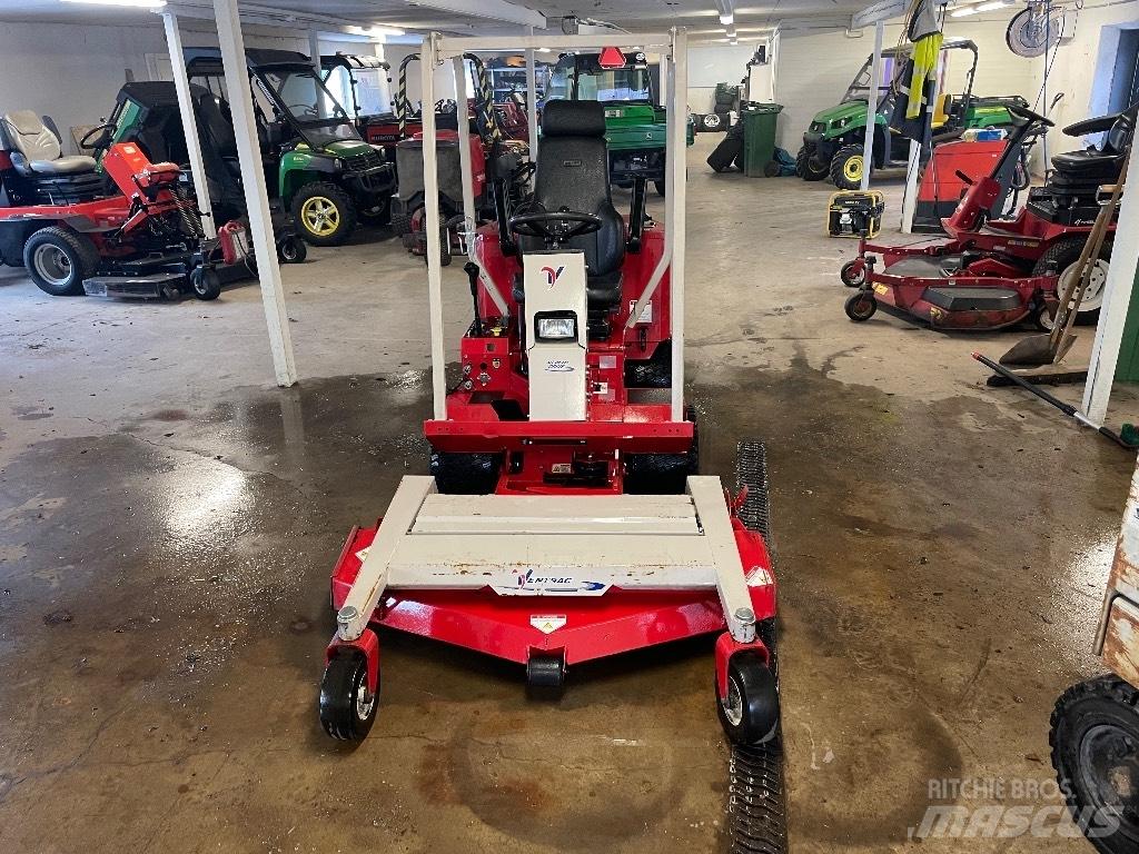 Ventrac 3100 騎乘式割草機