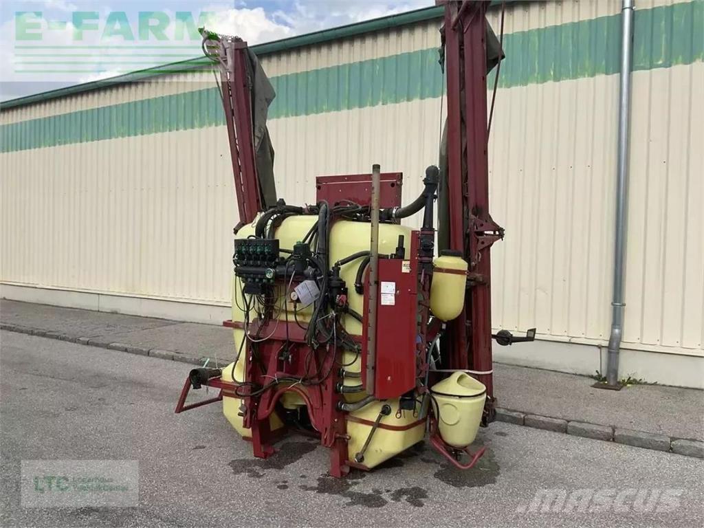 Hardi Master 1200 牽引式噴霧機