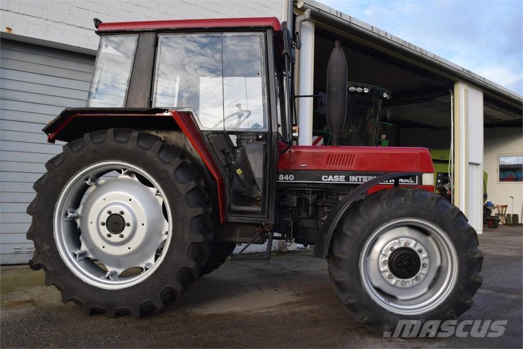 Case IH 840 A/S 曳引機