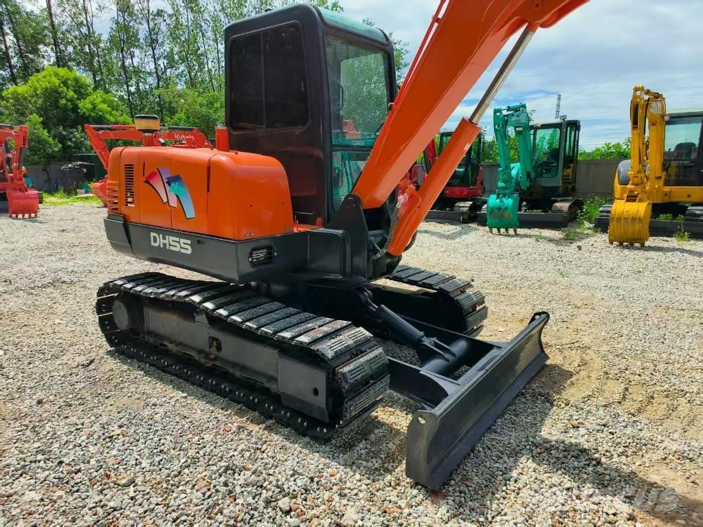 Doosan DH 55 小型挖土機/掘鑿機<7t(小型挖掘機)