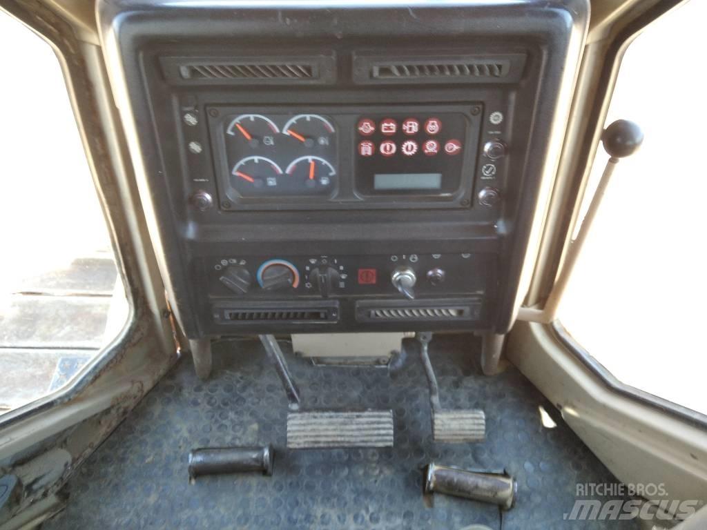 CAT D 6 M LGP 履帶推土機