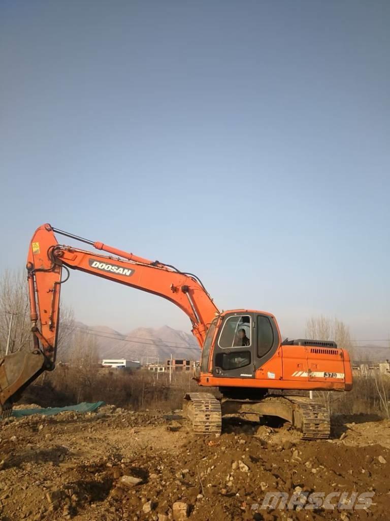 Doosan DX 225 履帶式 挖土機/掘鑿機/挖掘機