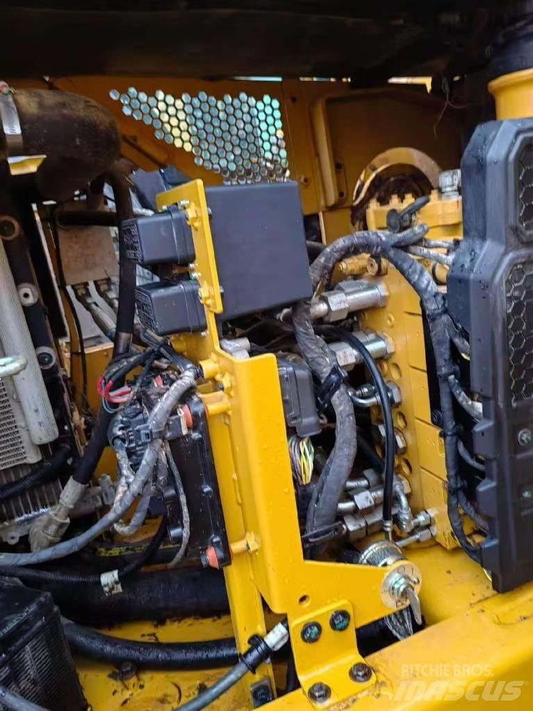 CAT 307.5 小型挖土機/掘鑿機<7t(小型挖掘機)
