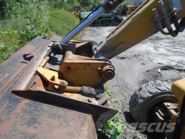 PSI M413XT 平土機