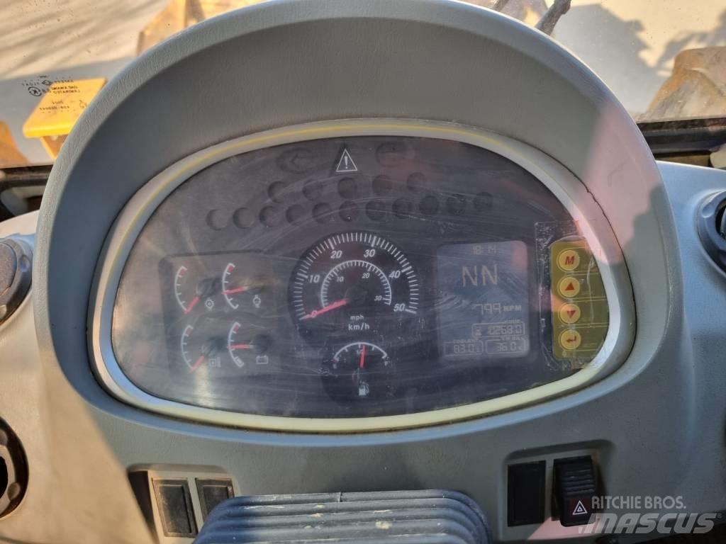 Hyundai HL 757-7 輪胎式裝載機