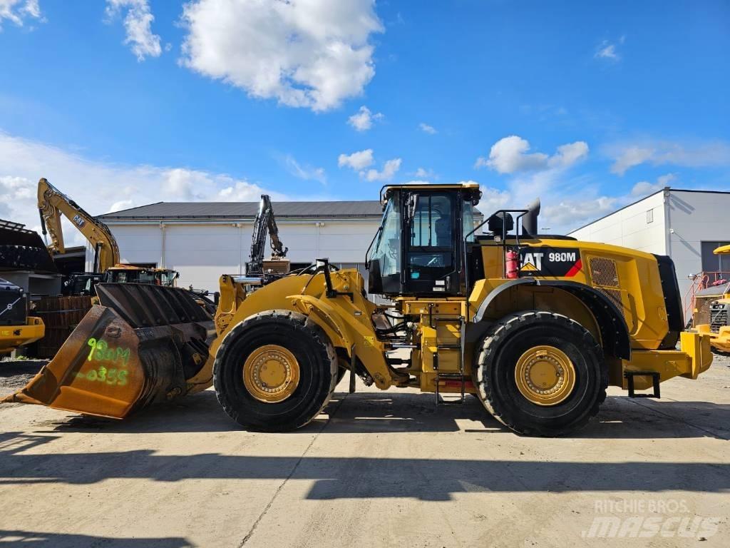 CAT 980M 輪胎式裝載機